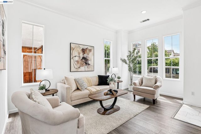 5919 Topsfield Cir, Dublin, CA 94568