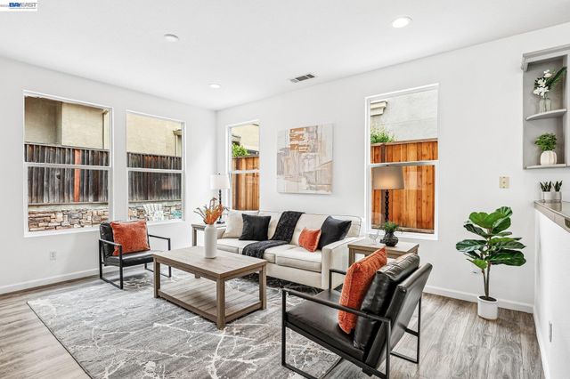 5919 Topsfield Cir, Dublin, CA 94568