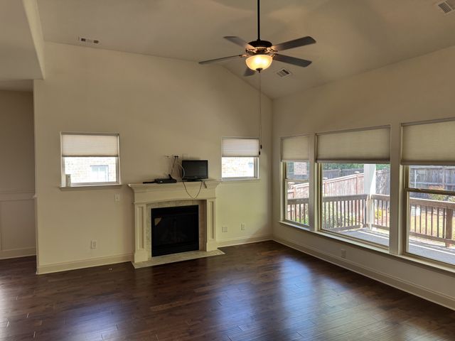 9069 Macauley Ln, Nolensville, TN 37135