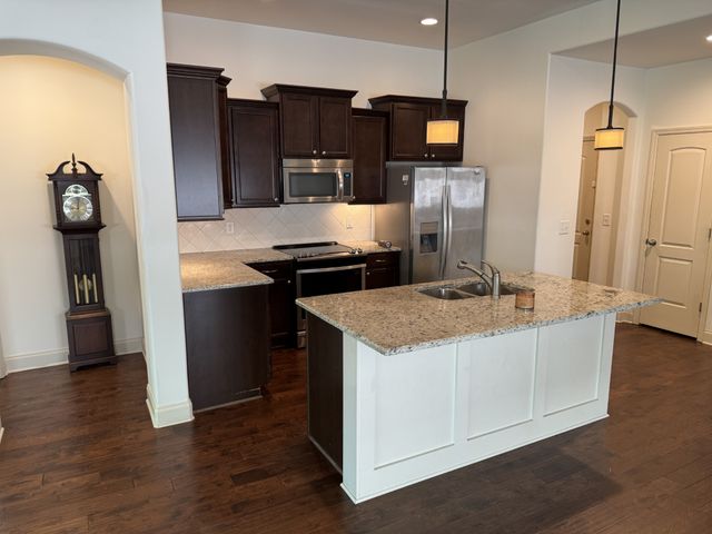 9069 Macauley Ln, Nolensville, TN 37135