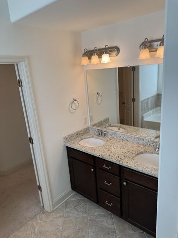 9069 Macauley Ln, Nolensville, TN 37135