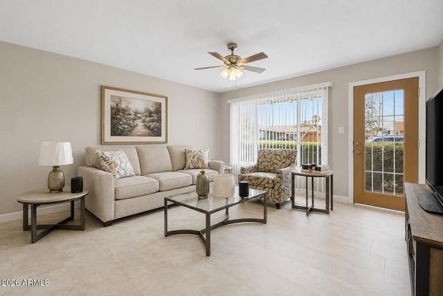 3629 W CLAREMONT Street W, Phoenix, AZ 85019