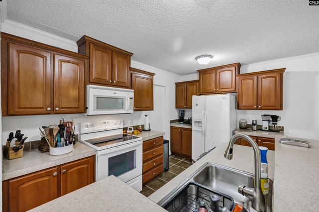 447 Payes Point, Leesville, SC 29070