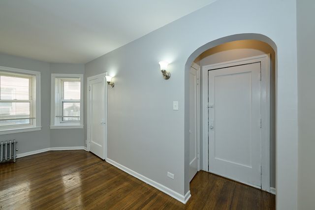 6324 N Albany Avenue 2E, Chicago, IL 60659