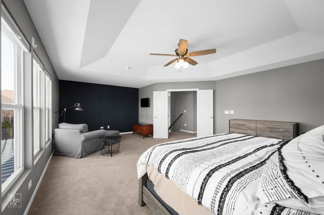 2 Marshall Ash Court, Bolingbrook, IL 60490