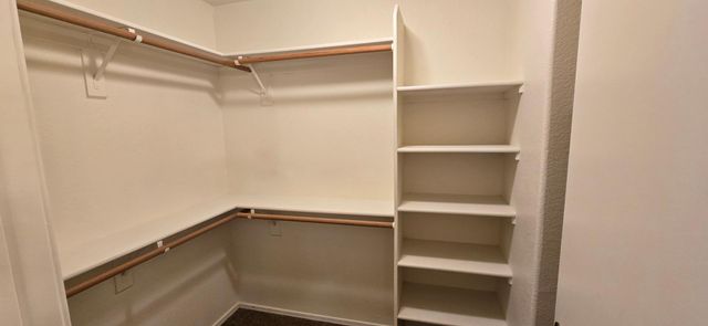 8568 W VOGEL Avenue, Peoria, AZ 85345