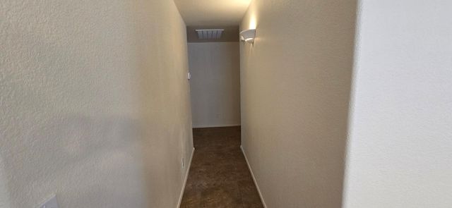 8568 W VOGEL Avenue, Peoria, AZ 85345