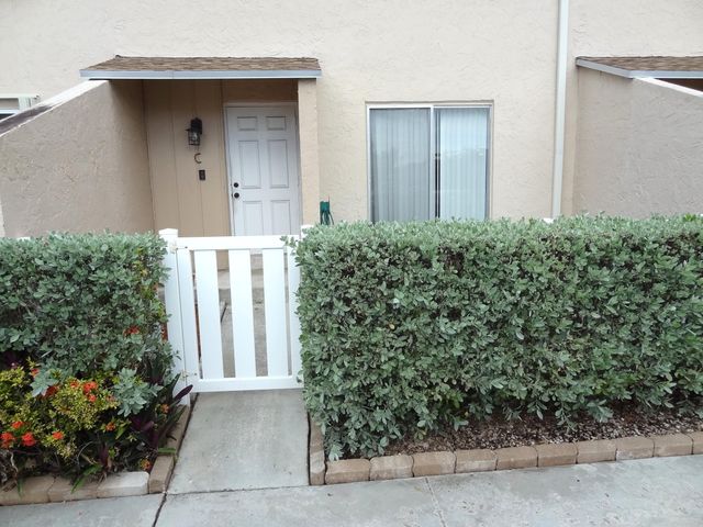 1705 NW 80th Avenue C, Margate, FL 33063