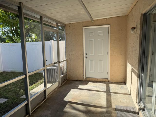 1705 NW 80th Avenue C, Margate, FL 33063
