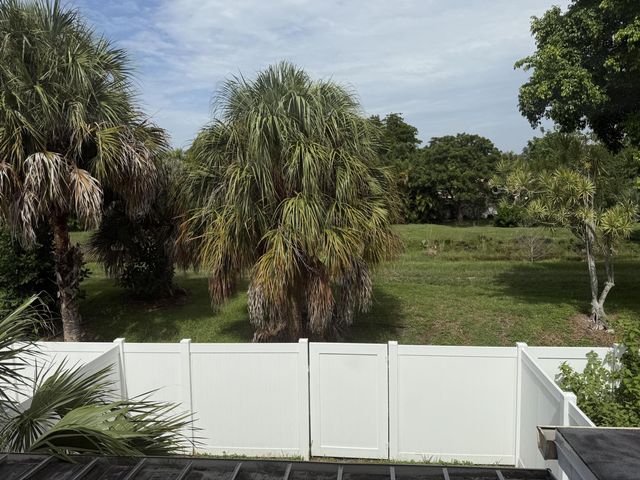 1705 NW 80th Avenue C, Margate, FL 33063