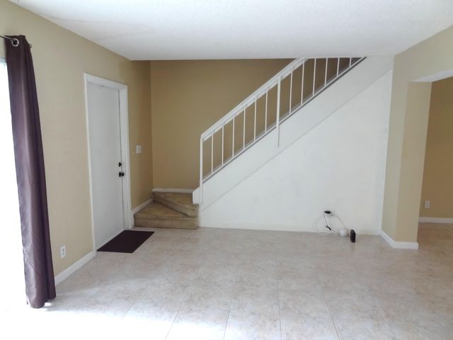 1705 NW 80th Avenue C, Margate, FL 33063