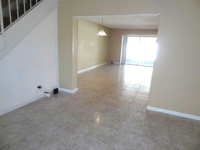 1705 NW 80th Avenue C, Margate, FL 33063