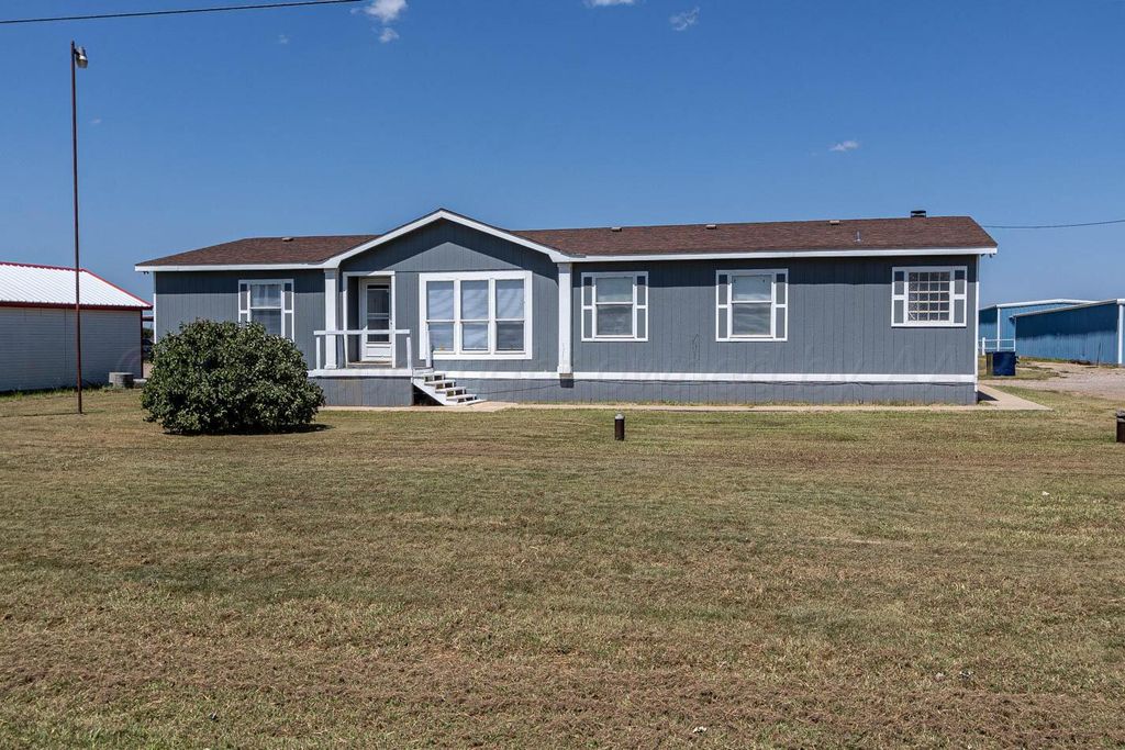 5606 W MCCORMICK Road, Amarillo, TX 79118