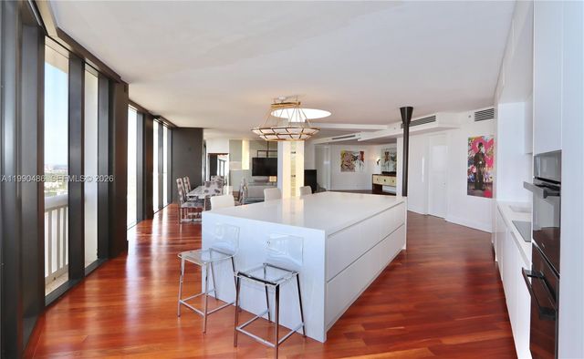 1000 Island Blvd PH2, Aventura, FL 33160