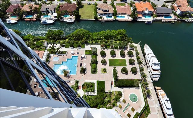 1000 Island Blvd PH2, Aventura, FL 33160