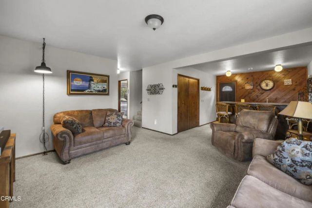 864 Nadelhorn Drive, Lake Arrowhead, CA 92352