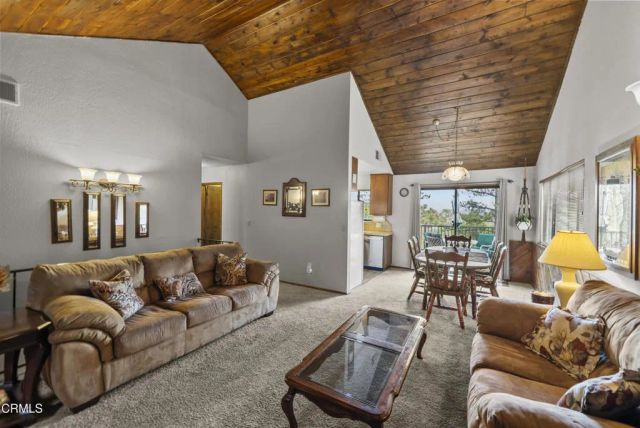 864 Nadelhorn Drive, Lake Arrowhead, CA 92352