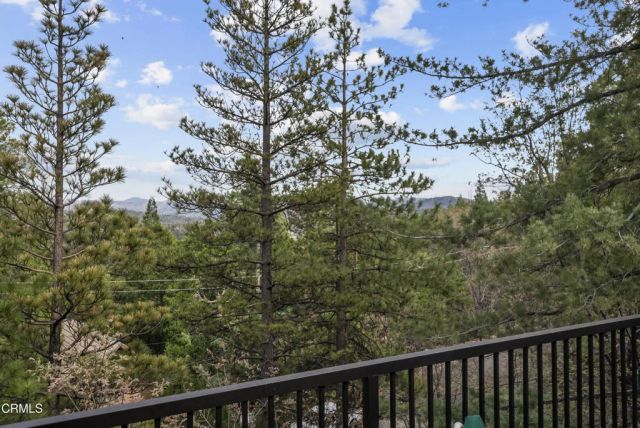 864 Nadelhorn Drive, Lake Arrowhead, CA 92352