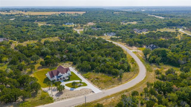 1022 Cedar Hill Drive, Nemo, TX 76070