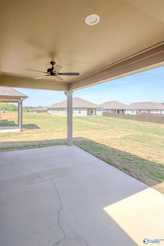 21765 Hemlock Drive, Athens, AL 35613