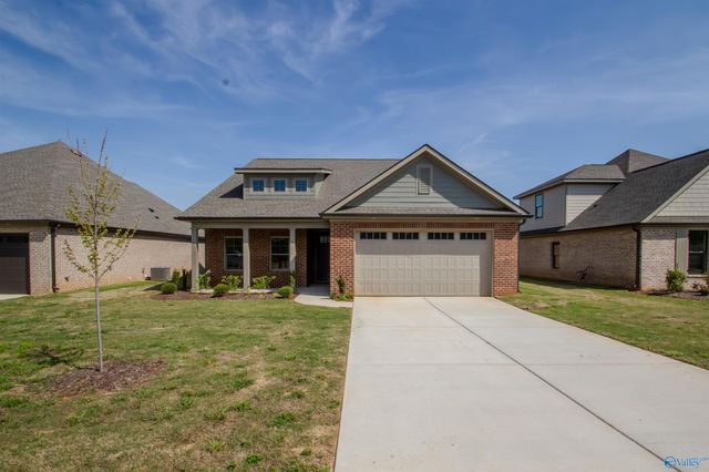 21765 Hemlock Drive, Athens, AL 35613