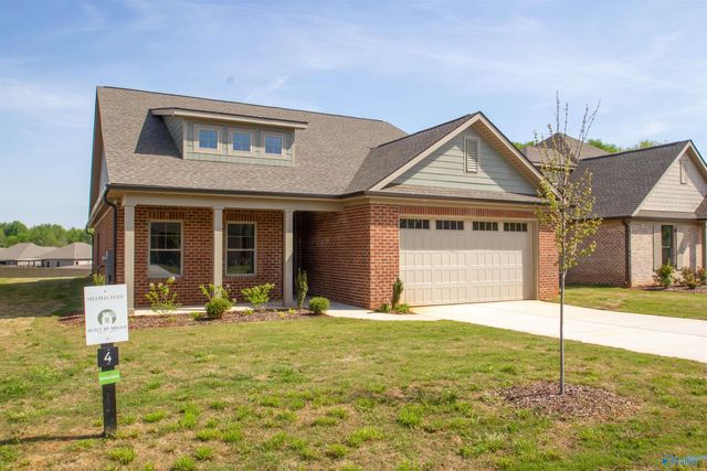 21765 Hemlock Drive, Athens, AL 35613
