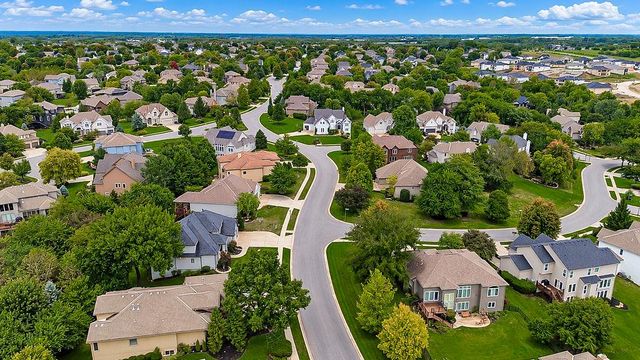 11618 S LEWIS Drive, Olathe, KS 66061