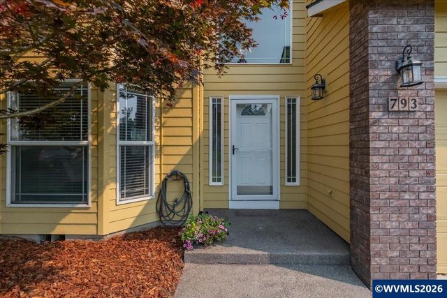 793 Lakefair Pl N, Keizer, OR 97303