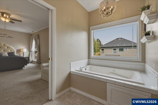 793 Lakefair Pl N, Keizer, OR 97303