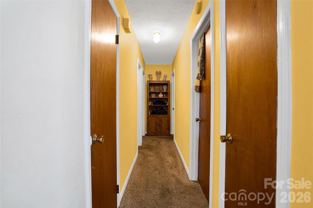 308 S Pine Street, Dallas, NC 28034