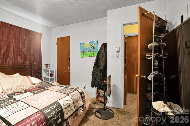 308 S Pine Street, Dallas, NC 28034