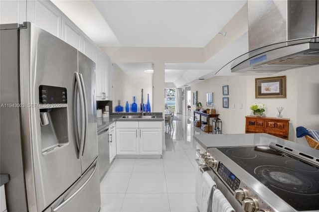 10710 NW 66th St 114, Doral, FL 33178