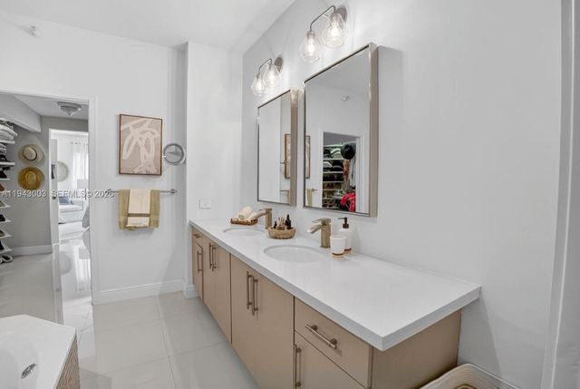 10710 NW 66th St 114, Doral, FL 33178