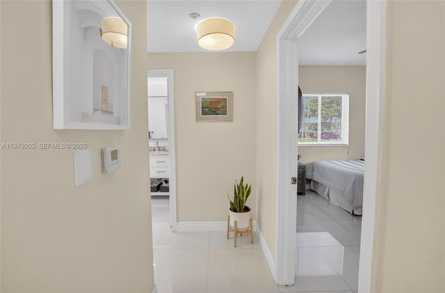 10710 NW 66th St 114, Doral, FL 33178