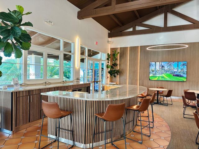 10710 NW 66th St 114, Doral, FL 33178