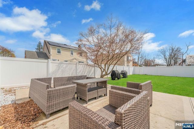 162 Norwood Avenue, North Plainfield, NJ 07060