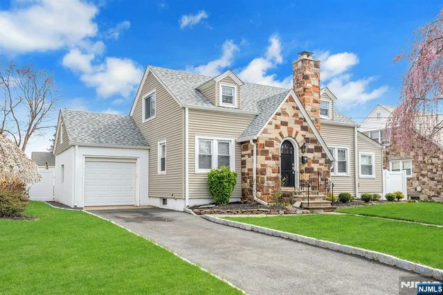 162 Norwood Avenue, North Plainfield, NJ 07060
