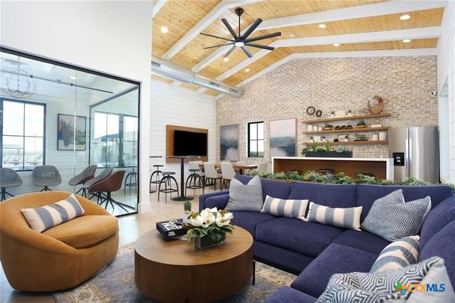 192 Lavender Lane, Elgin, TX 78621