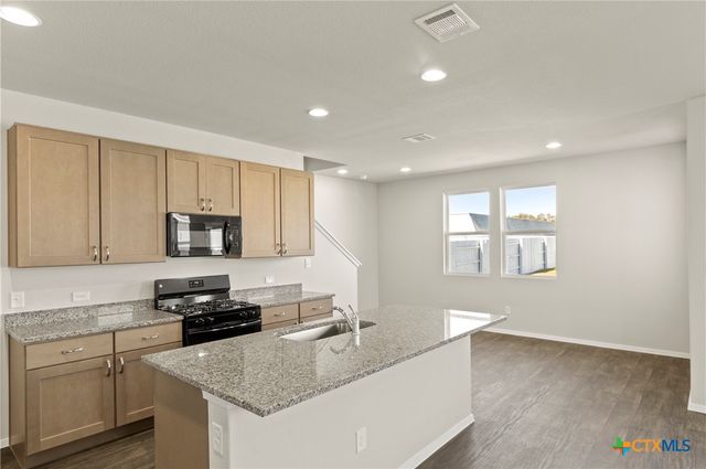 192 Lavender Lane, Elgin, TX 78621