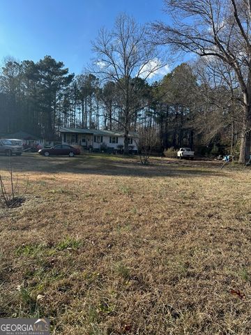 320 W Grantville Road, Grantville, GA 30220