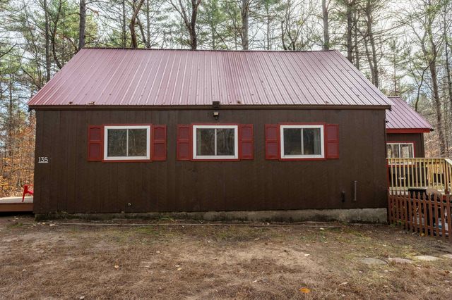 135 Pine River Path, Effingham, NH 03882