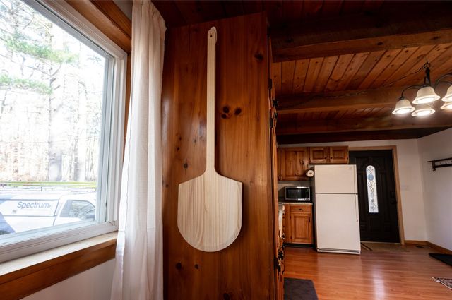 135 Pine River Path, Effingham, NH 03882