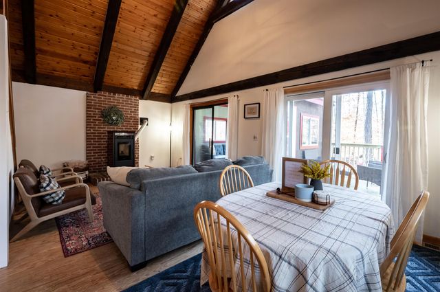 135 Pine River Path, Effingham, NH 03882