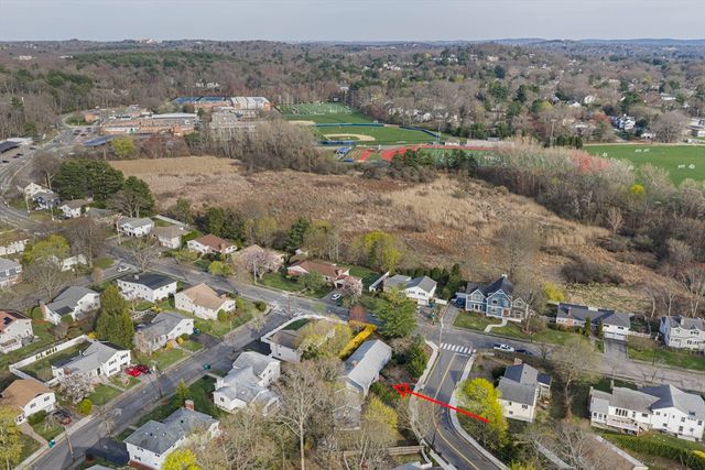 66 Roosevelt Rd 66, Newton, MA 02459