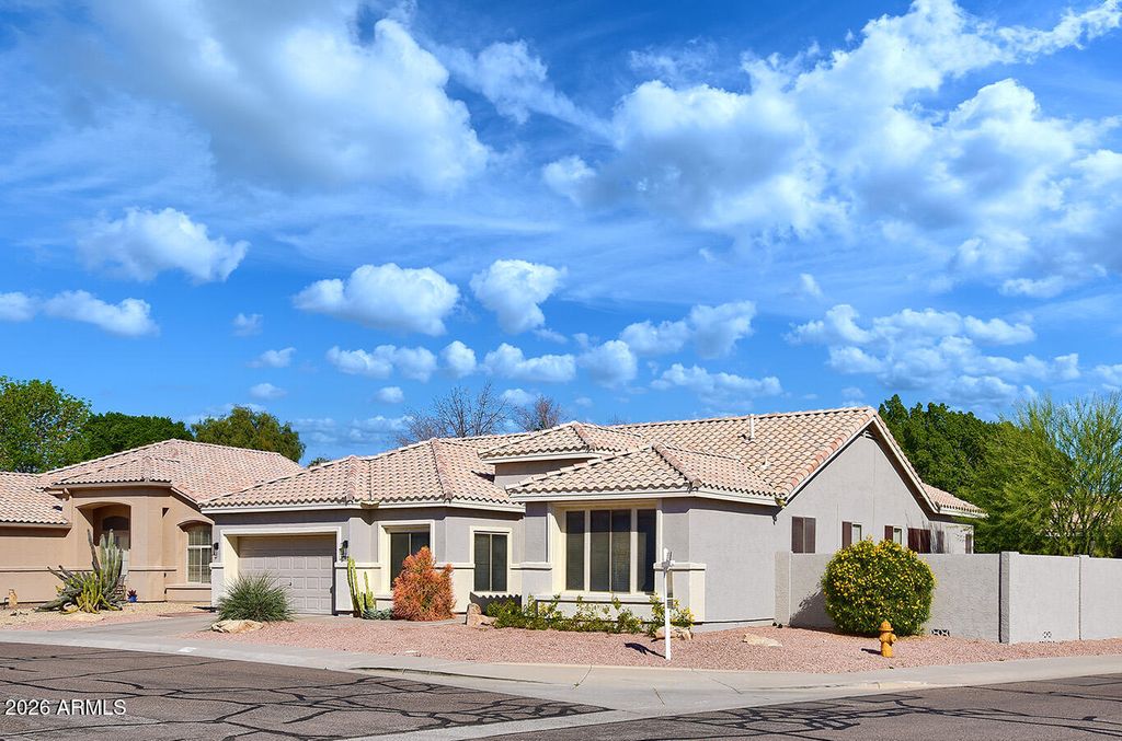 1792 W RAVEN Drive, Chandler, AZ 85286