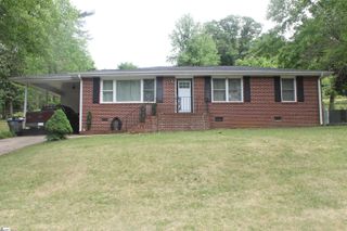 1117 Farrs Bridge Road, Greenville, SC 29611