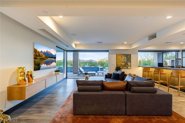 11132 San Terrazo Place, Las Vegas, NV 89141