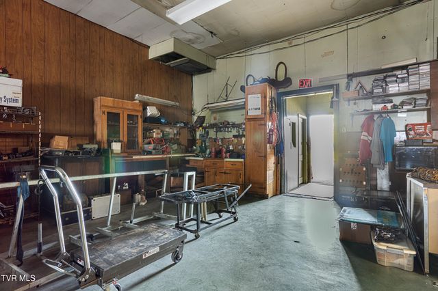 718 State Street, Bristol, TN 37620