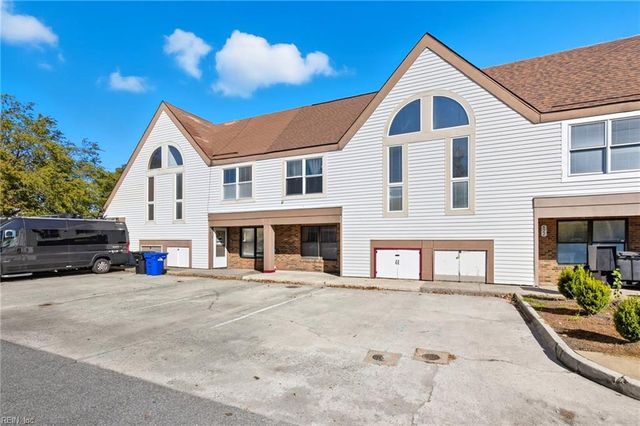 624 Glasgow ST, Portsmouth, VA 23704