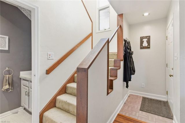 624 Glasgow ST, Portsmouth, VA 23704